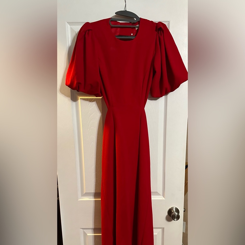 Entro puff sleeved open back dress